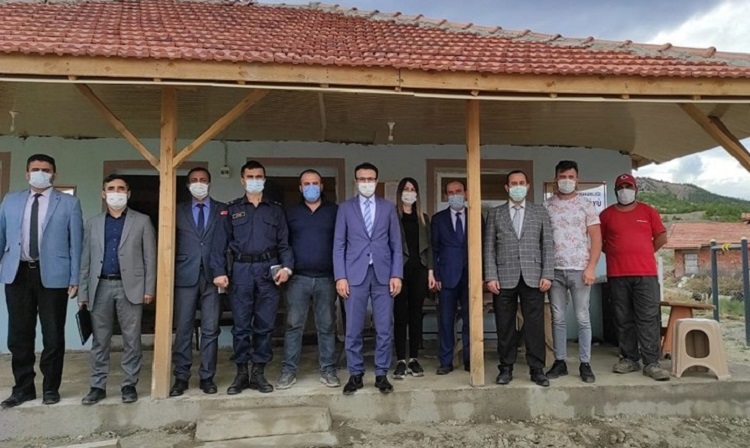 KAYMAKAM KÖY ZİYARETLERİNİ SÜRDÜRÜYOR