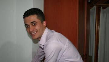 ÇORUMLU GENÇ SEVENLERİNİ ÜZDÜ