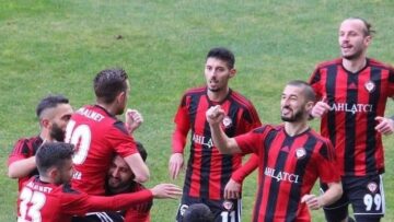 ÇORUMSPOR EVİNDE FARKA KOŞTU