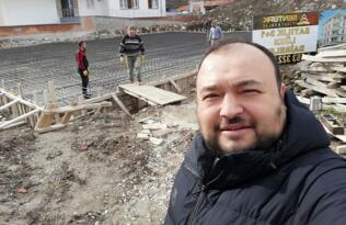 GENÇ MÜTEAHHİT KANSERE YENİLDİ