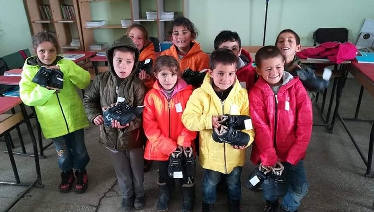 MEZATIN GELİRİ ÇOCUKLARA HARCANDI