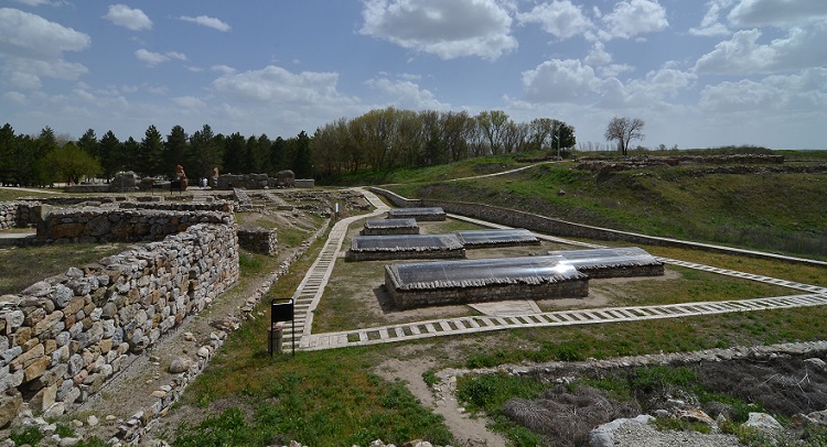 ALACAHÖYÜK’TE KAZILAR 12 AY SÜRECEK