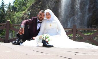 YENİ EVLİ ÇİFTİ TERÖR AYIRDI!