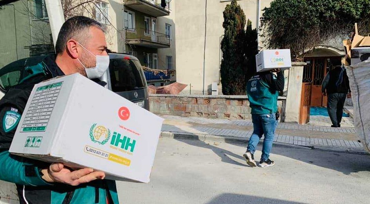 MAĞDUR AİLELERE YARDIM ETTİLER