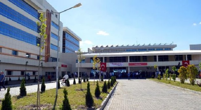 KANSER HASTASININ VALİZİNİ ÇALDI!