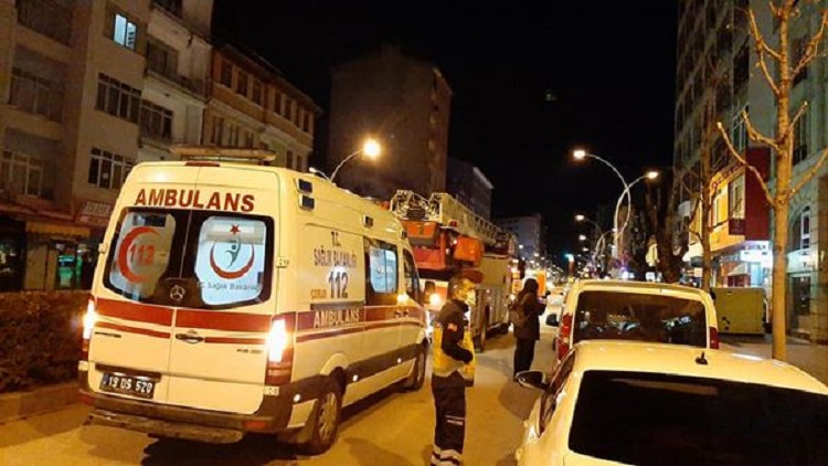 İNTİHARDAN POLİSLER VAZGEÇİRDİ!