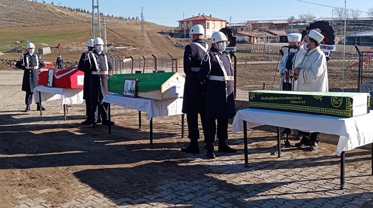 KAZA KURBANI AİLEYE SON VEDA!