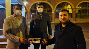 BİR KAPTA SEN KOY KAMPANYASI