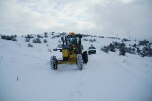 220 KÖY YOLU ULAŞIMA KAPANDI!