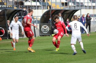 ÇORUMSPOR LİDERE BOYUN EĞDİ!