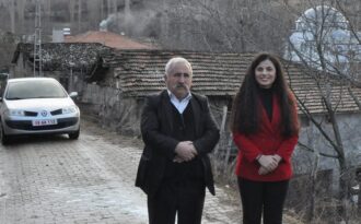 BAŞARILI KAYMAKAM AYRILIYOR!