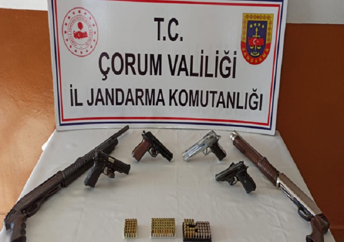 KÖYDEKİ EVDEN ÇIKANLAR ŞAŞIRTTI!