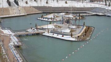 MİLLET BAHÇESİNDEKİ GÖLET DONDU