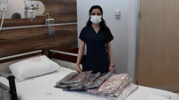 HEMŞİREDEN ÖRNEK DAVRANIŞ