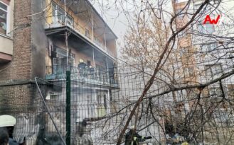 EVDE ÇIKAN YANGIN KORKUTTU!