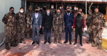 KANDİL ŞEKERLERİ AK GENÇLİK’TEN