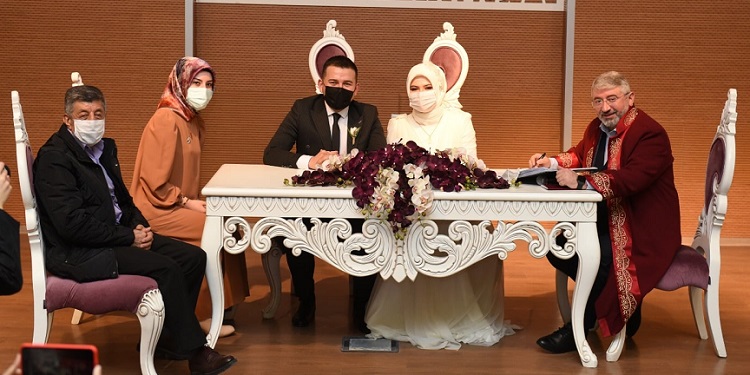 2020 YILINDA BİN 717 KİŞİ EVLENDİ