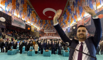 AK GENÇLİK KONGRE YAPTI