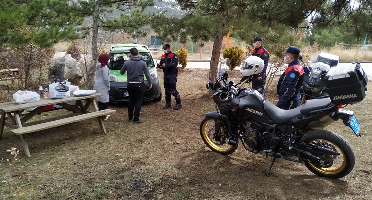 Çorum Jandarması virüs denetimi yaptı