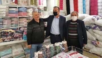 Esnafa hayırlı kazançlar diledi