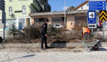 Bayat Belediyesi bahar temizliğine başladı