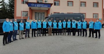 İyilik hareketi için İdlib’e gittiler