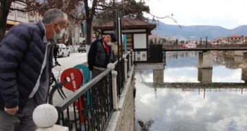 Çorum çayında üzen görüntüler!