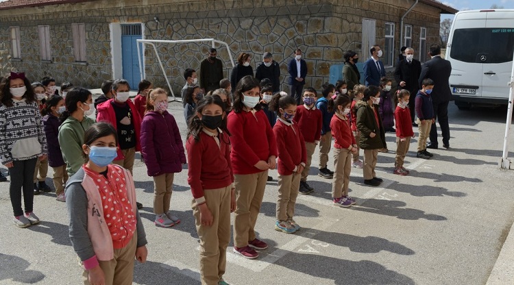 Kitap kampanyasına destek oldular