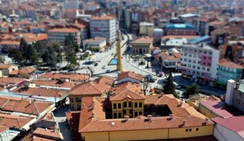 Tarihi hanın ihtişamı ortaya çıkıyor