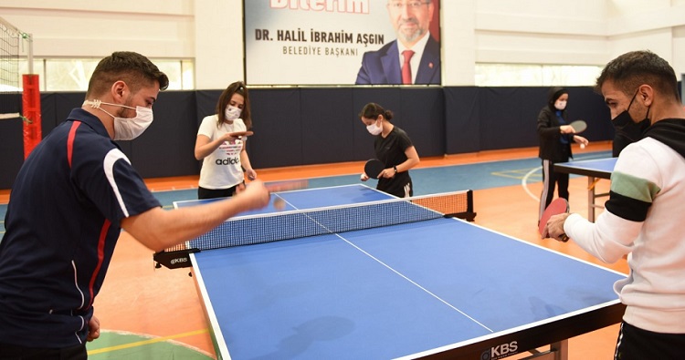 Antrenörlük kursu Çorum’da başladı