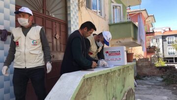 Cansuyu Derneği gıda yardımı yaptı