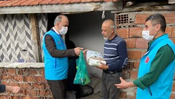 İhtiyaç sahiplerine yardım ettiler