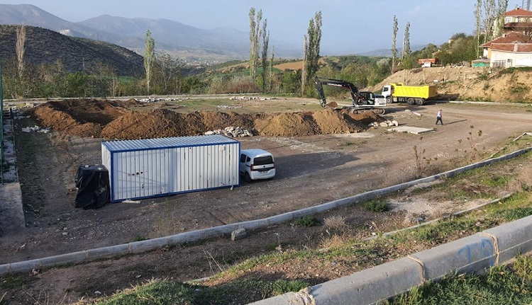 Gençlik merkezi inşaatı başladı