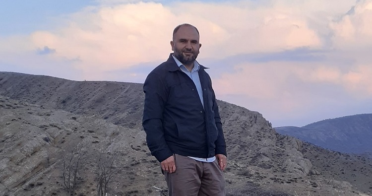 Trafik kazasında hayatını kaybetti