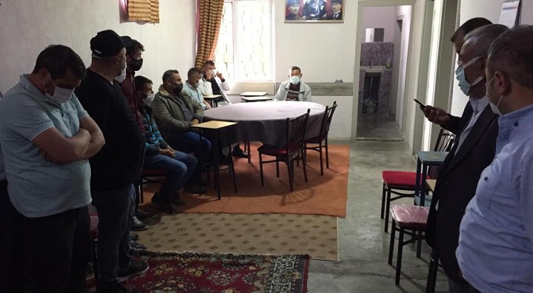 Kumar oynayanlar cezayı yedi!