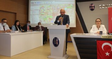 Belediye’nin bütçesi çar çur ediliyor!