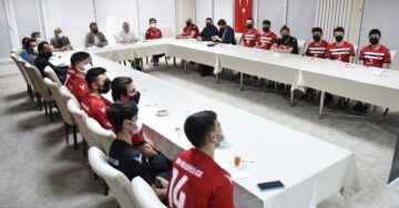 Yükselme maçları önce moral yemeği