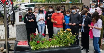 Aybüke kabri başında dualarla anıldı