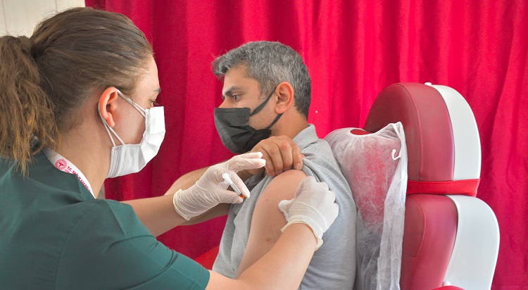 Çorum’da aşı çalışmaları sürüyor