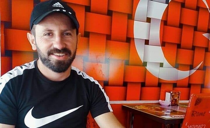 Genç esnaf yaşamına son verdi!