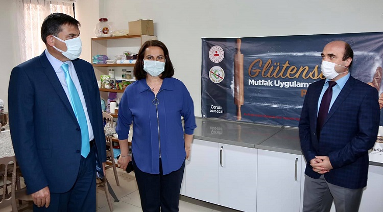 Vali glutensiz mutfağı inceledi