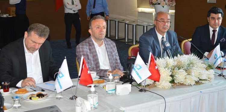 Dünyanın nereye gittiğini görmeliyiz