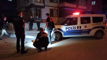 Düğün evinde 5 kişi silahla vuruldu