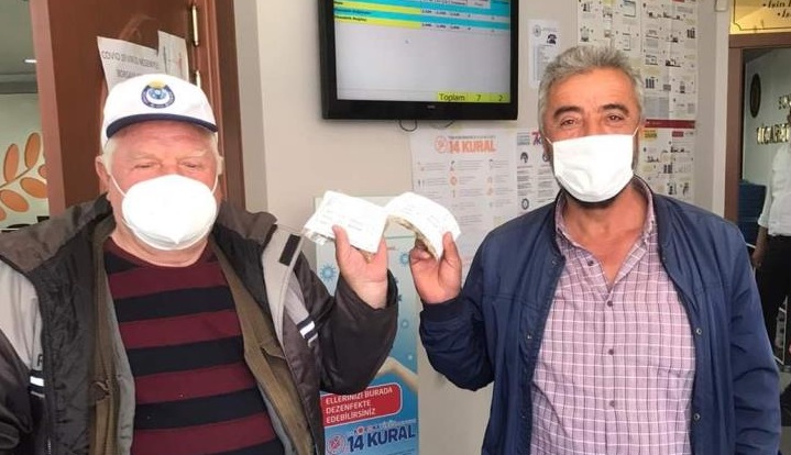 Sezonun ilk ekmeklik buğdayı satıldı
