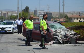 Greyder önünde üzücü kaza!