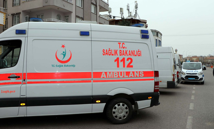 İnşaattan düşen işçi kurtarılamadı