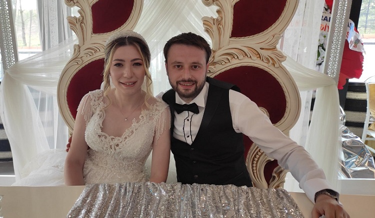 Büşra ve Ahmet’in mutlu günleri