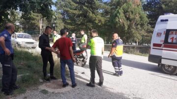 Üzücü kazada sürücüler yaralandı