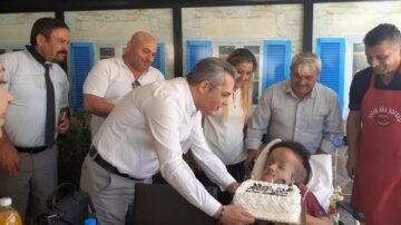 Berkay’a sürpriz doğum günü