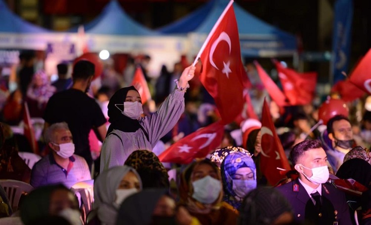 Çorumlular yine tek yürek oldu